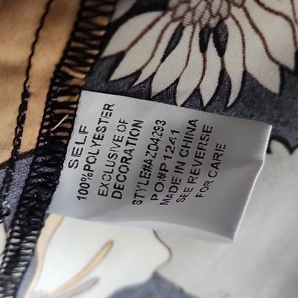 Vintage Retro Front Button Shirt w/ Faux Fur Trim & Shorts Set, Pre-Loved, Sz. L - Picture 15 of 16